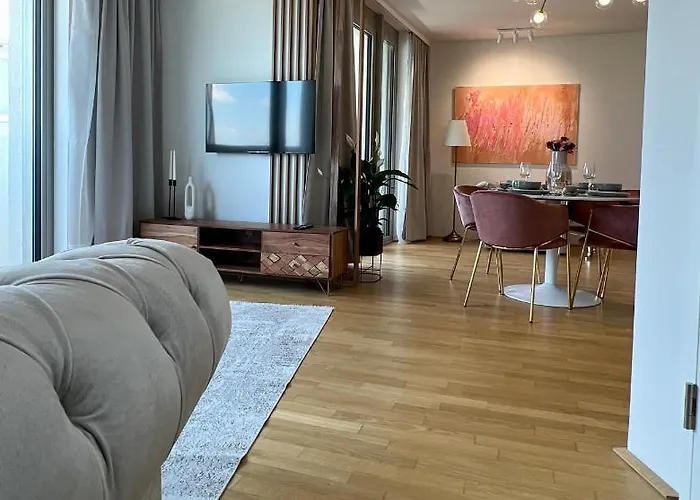 Апартаменти Quartier Belvedere 157 Відень
